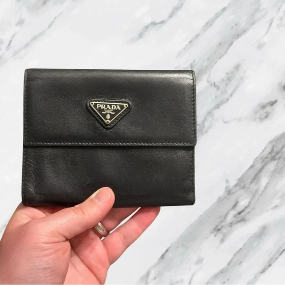Prada Authentic Saffiano Black Leather Triangle Logo Trifold Continental Wallet - Picture 3 of 7